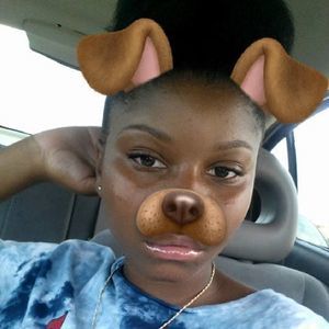 Meet your Posher, Denise