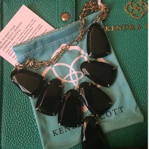 🚫SOLD🚫 Kendra Scott Black Harlow Necklace