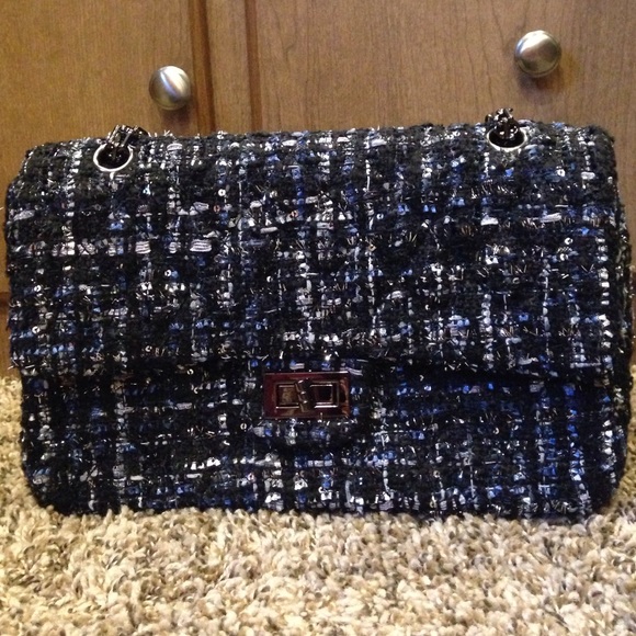 Navy and black tweed bag