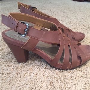 Easy Spirit shoes size 9