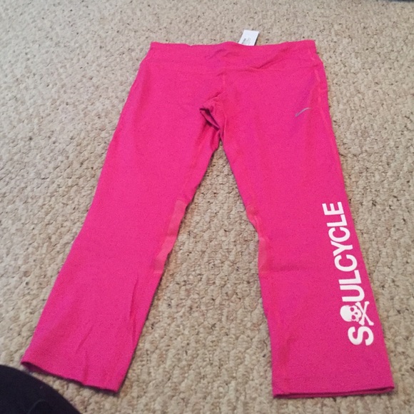Soulcycle workout pants never worn