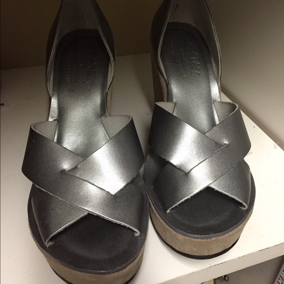 Kork ease gray silver wedge sandal