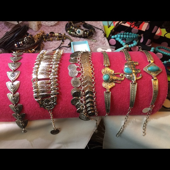 Bracelets( new) NWT