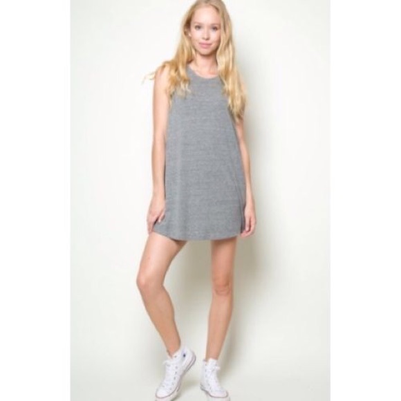 ✨BRANDY MELVILLE BABYDOLL TANK DRESS✨ - Picture 2 of 4