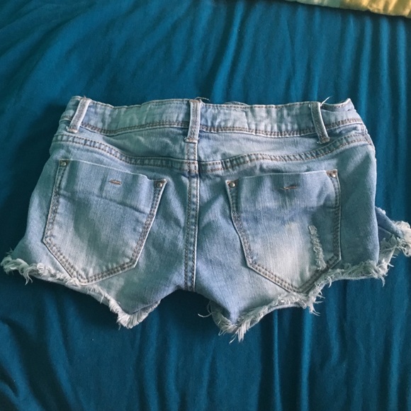 Jean shorts - Picture 2 of 2