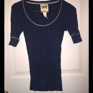 Quarter sleeve scoop neck sweater