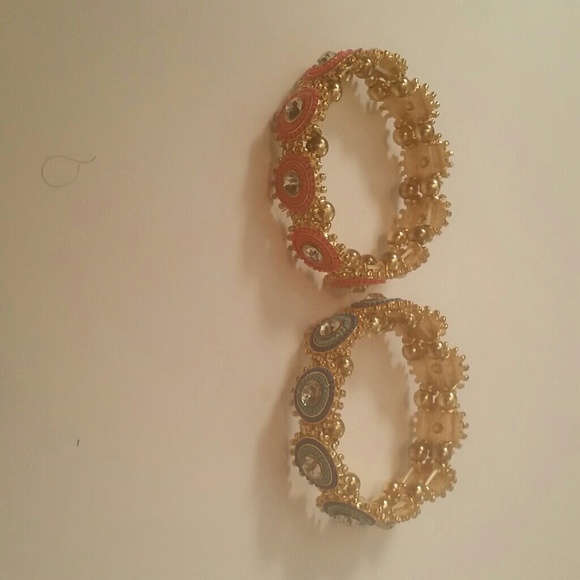 Tribal bracelets - Picture 3 of 3