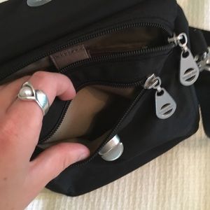Baggallini Bags - baggallini Crossbody Bag Baggallini Bags - baggallini Crossbody Bag