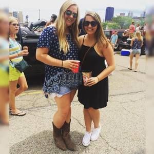 Meet your Posher, Katrina