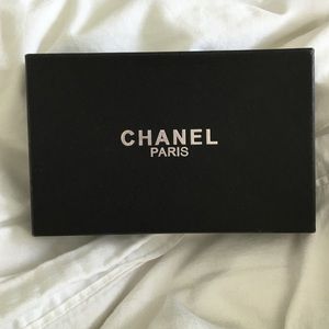 Chanel iphone 6 plus cigarette case