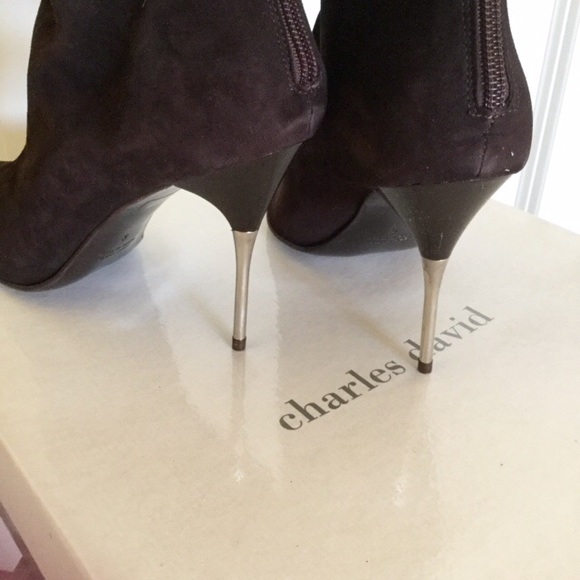 New Charles David Boots - Picture 3 of 4