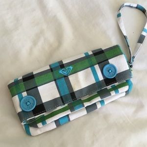 Roxy wristlet