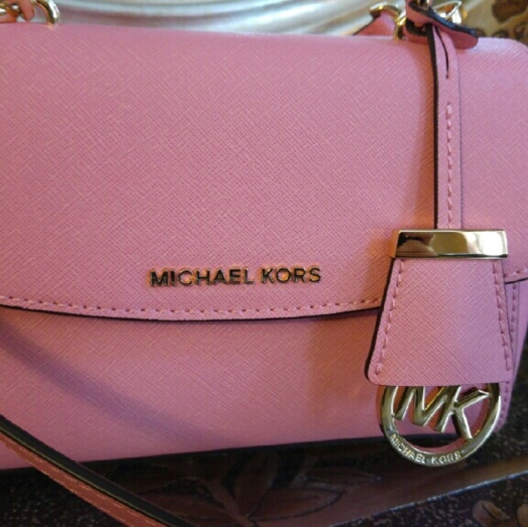 Michael Kors Handbags - Michael Kors Ava Mini Crossbody