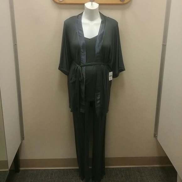 Grey Nursing robe, new with tags