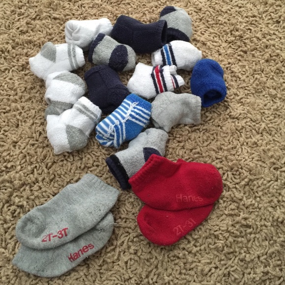 *Toddler* 2t-3t Hanes socks