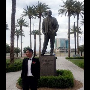 Meet your Posher, Sergio