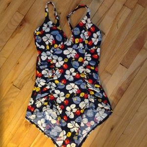 Super cute Boden swimsuit