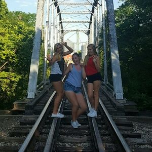 Meet your Posher, Alison