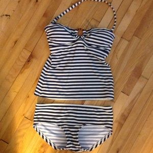 Boden tankini