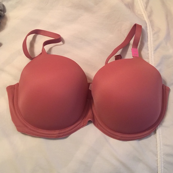 Victoria's Secret WEW Lightly Lined Bra