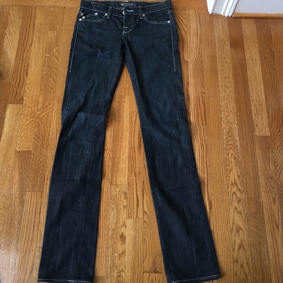 Rock & Republic Jeans with White Stitching - Picture 3 of 3