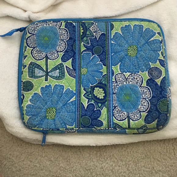 Blue and green Vera Bradley laptop case!