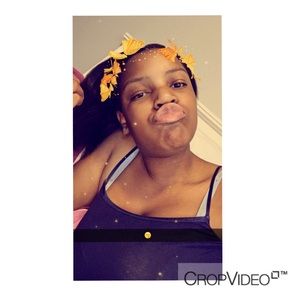 Meet your Posher, Tania