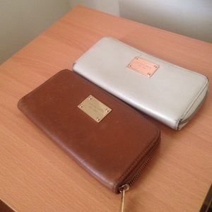 Mk Wallets. Two. Reserved.