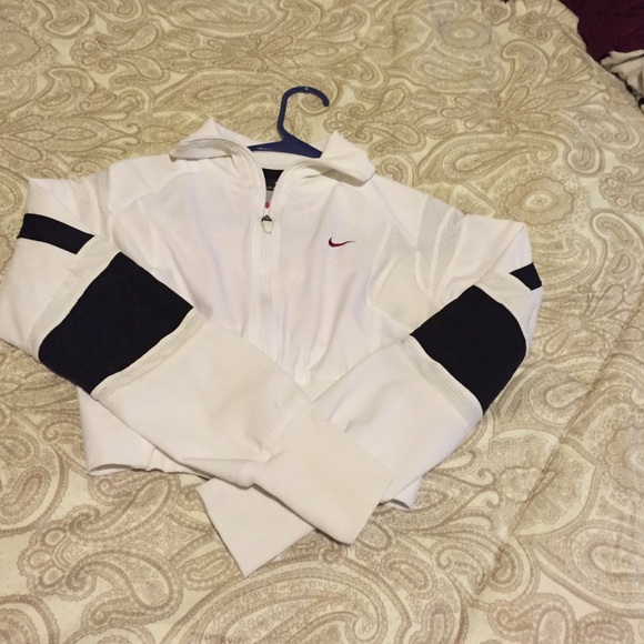 Nike dri fit jacket
