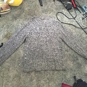 Liz Claiborne black and white knit sweater