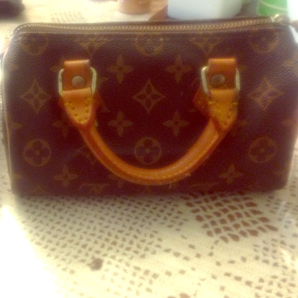 Handbag small lightly used