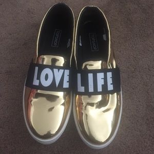 Slip on sneakers