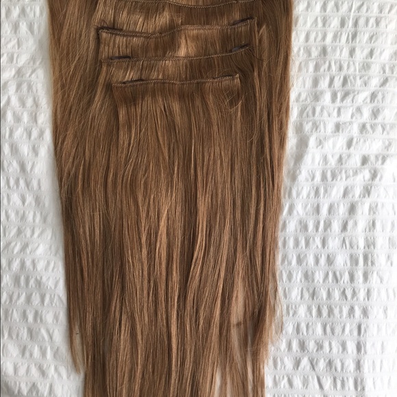 Hair Extensions - Picture 2 of 3