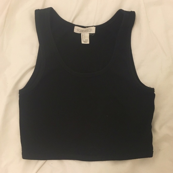 black crop top