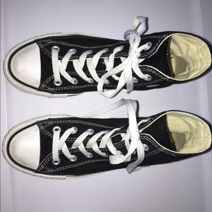 Black converse unisex