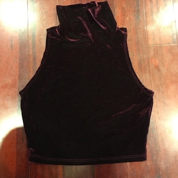 Velvet crop top - Picture 1 of 2