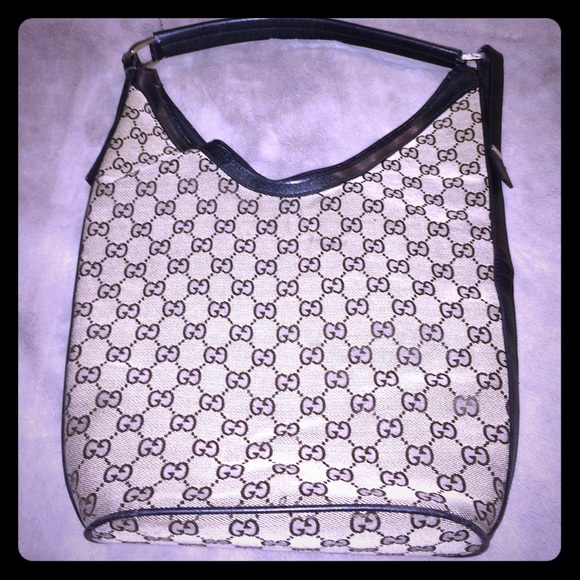 Gucci shoulder purse