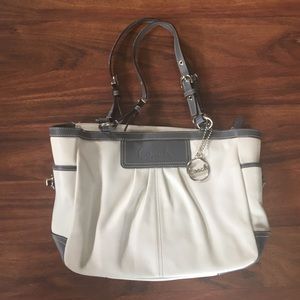 Hard to find Coach purse!