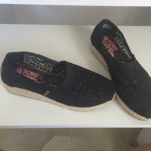 casual black lace wedges