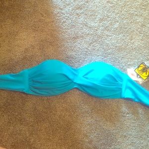 halter bikini top with removable straps