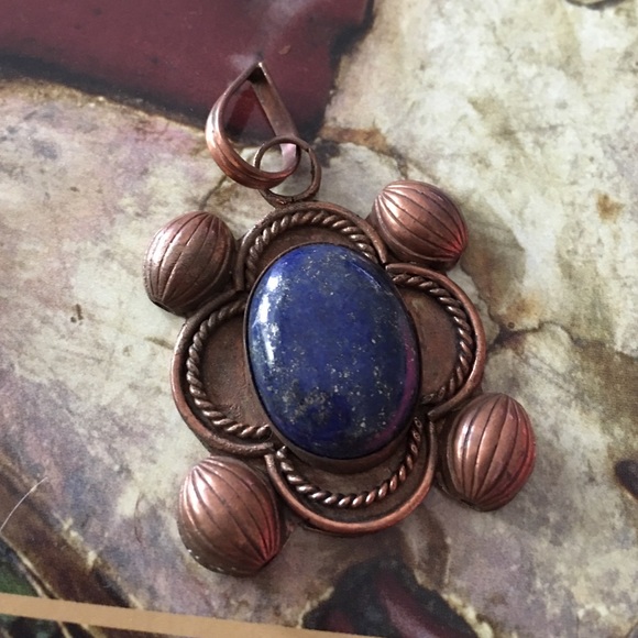 ʟᴀᴘɪᴢ ʟᴀᴢᴜʟɪ 12 ᴄᴀʀᴀᴛ ᴍᴏᴅ ᴀʀᴛ ᴘᴇɴᴅᴀɴᴛ - Picture 2 of 3