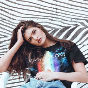 Meet your Posher, Cricket