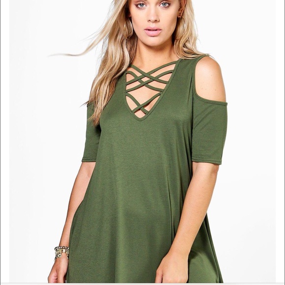 Boohoo Dress Green