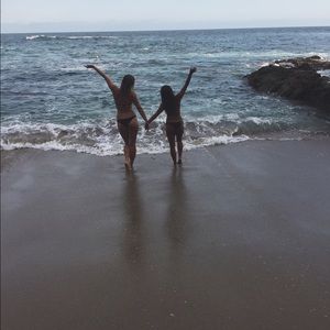 Meet your Posher, Simone