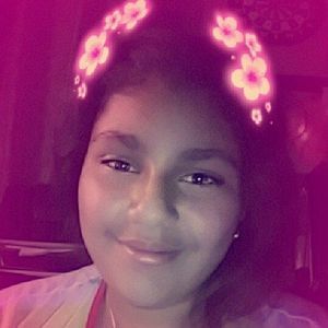 Meet your Posher, Maya