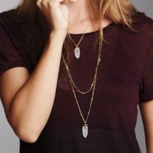 stella & dot Aria Pendant Necklace in gold