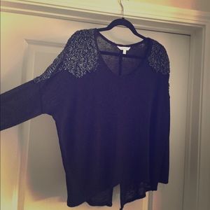 SPLIT BACK SWEATER