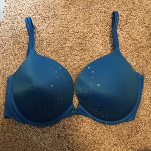 Victoria's Secret Push-Up Bra Size 34DD