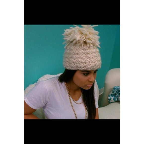 Cream puff knit hat