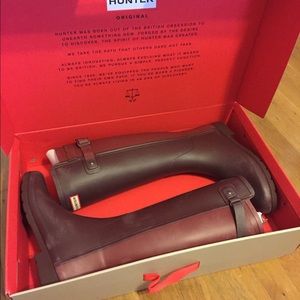 Hunter refined two tone boots - NEW!